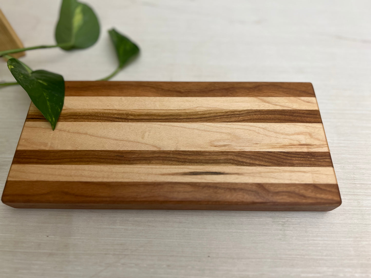 Face-Grain Garnish Board