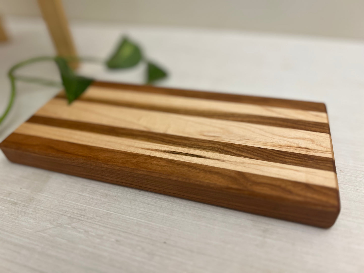 Face-Grain Garnish Board