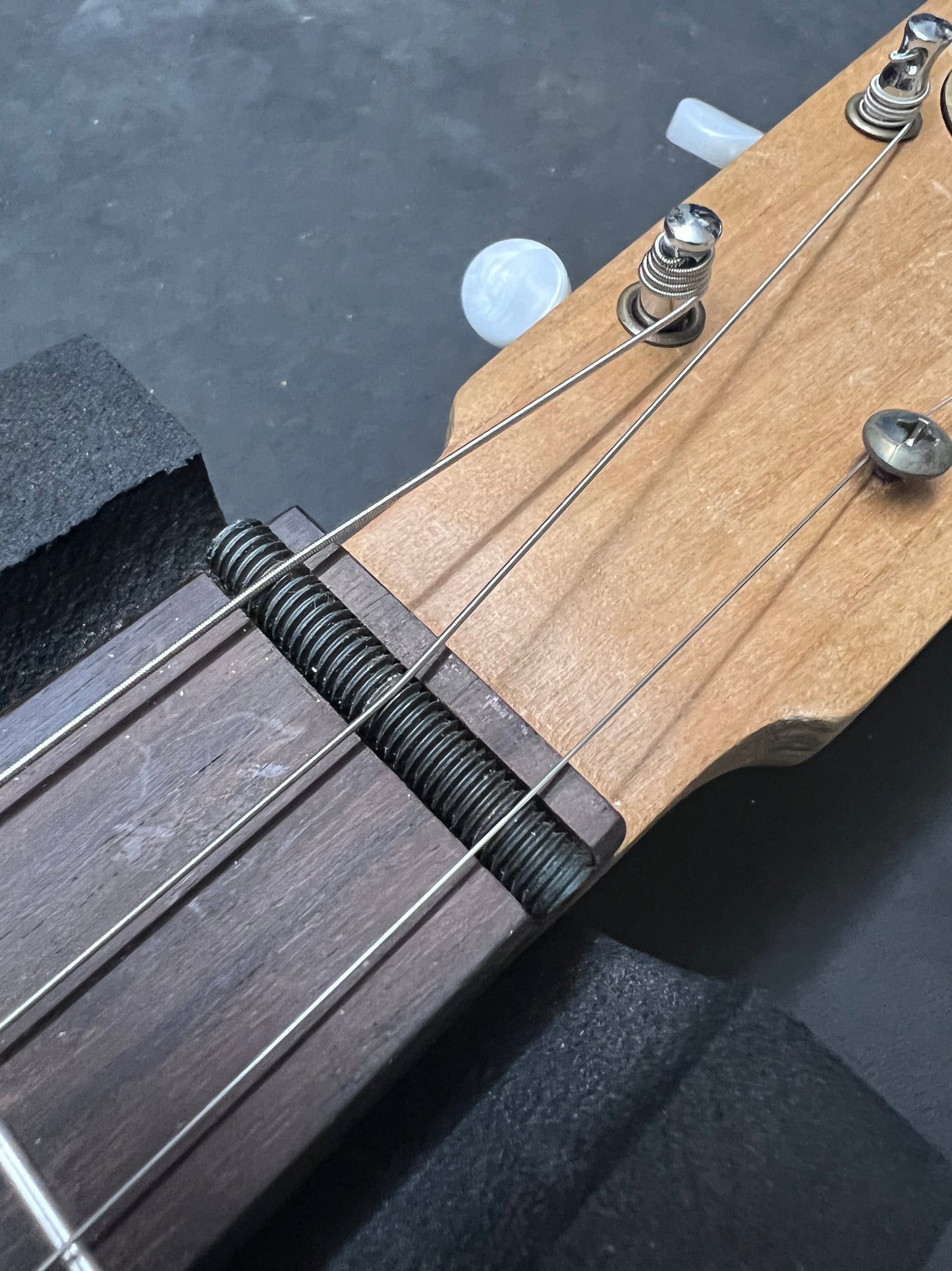 Cigar Box Guitar